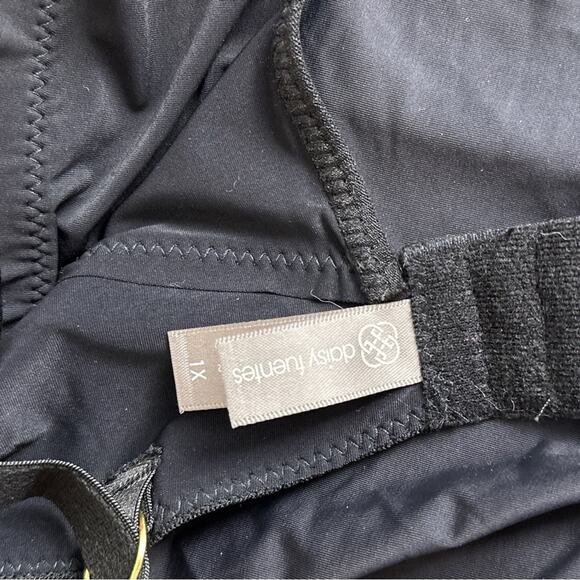 Daisy Fuentes Full Figure Teddy Plus Size 1X Bodysuit Lingerie Black Lace Red - Picture 9 of 9